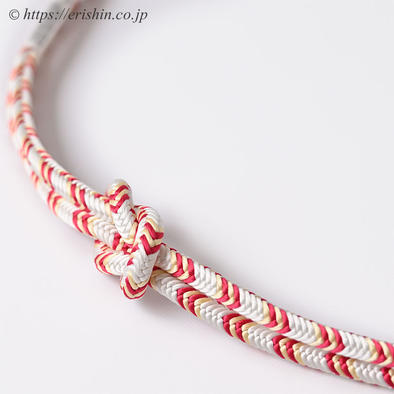 帯締め 洋角組(矢柄通し/白に紅赤色と淡黄色)