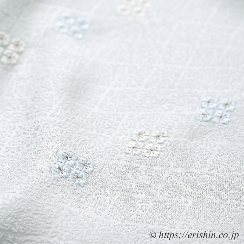 帯揚げ（小花菱刺繍文/淡い瓶覗き色）