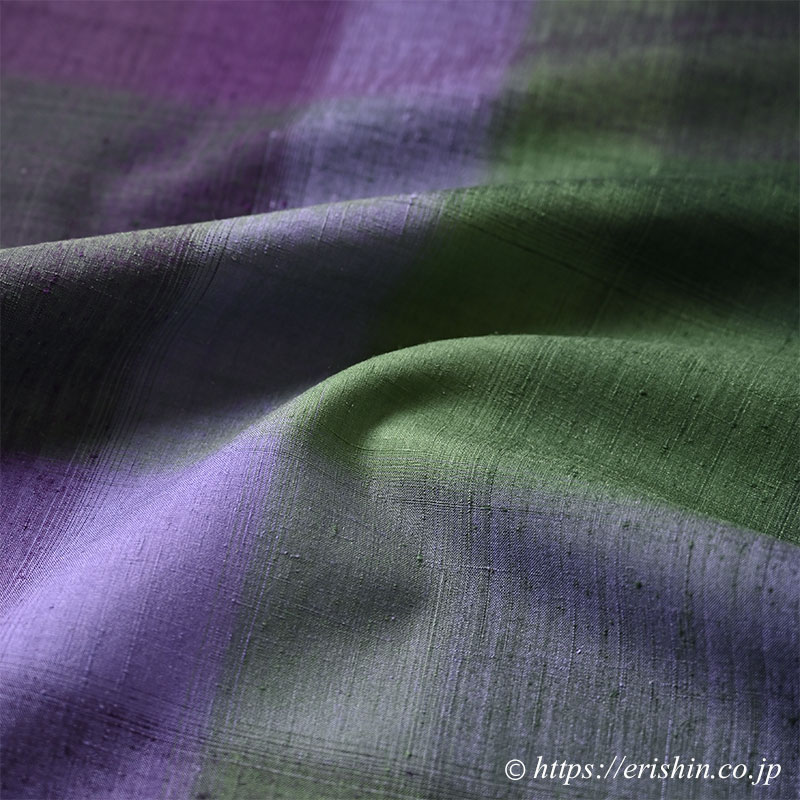 士乎路紬(しおじつむぎ/朧の格子・桑の実色や萌葱色の濃淡)
