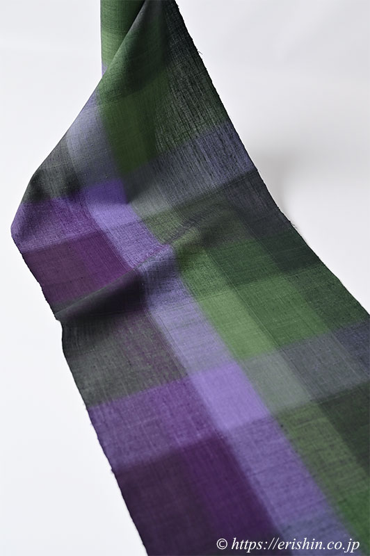 士乎路紬(しおじつむぎ/朧の格子・桑の実色や萌葱色の濃淡)