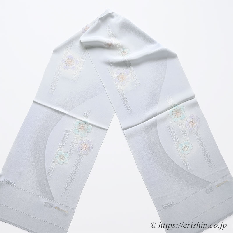 帯揚げ(有職霞に桜/白銅色)渡敬「着物と帯・呉服えり新」