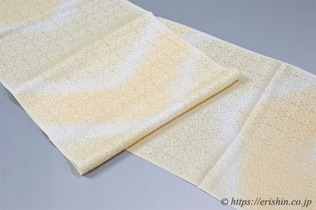 帯揚げ(松皮菱/杏子色×利休白茶)