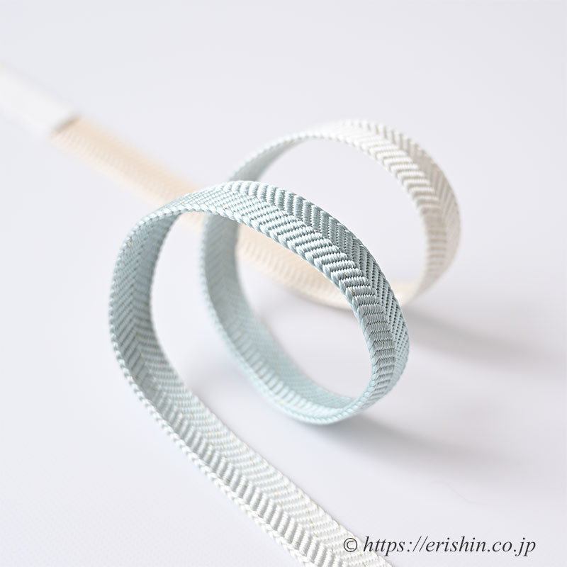 帯締め 笹浪組(香色に薄水色の暈し/金散らし)