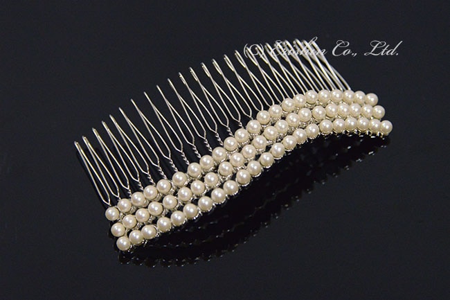 コーム型かんざし(パール風三連・大) ☆再入荷しました。