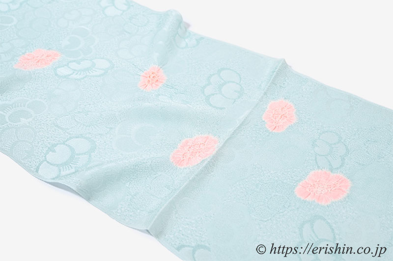 帯揚げ(絞り輪出し/薄浅葱地に鴇色の梅・梅尽くし)