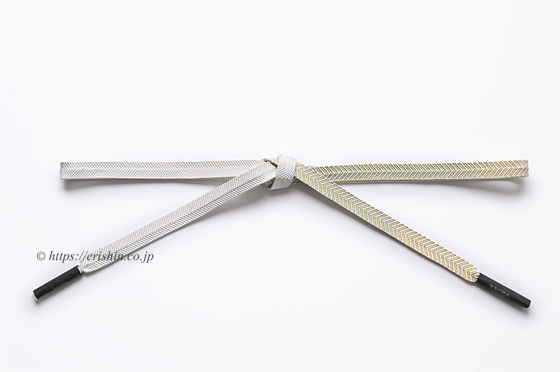 帯締め 笹浪組(白に白縹色と金色の矢羽根段)和小物さくら「着物と帯・呉服えり新」
