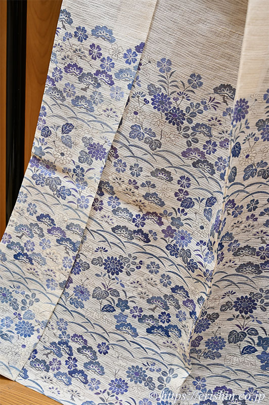 【お誂え】多ち花 夏付下(松秋草文/鳥の子色地に紫苑色や藍濃淡・波筬絽生紬地)