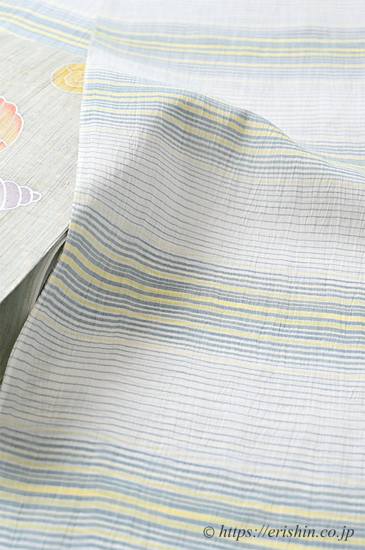 小千谷縮（錆浅葱色の揺らぎに横縞段）吉新織物『着物・呉服えり新』