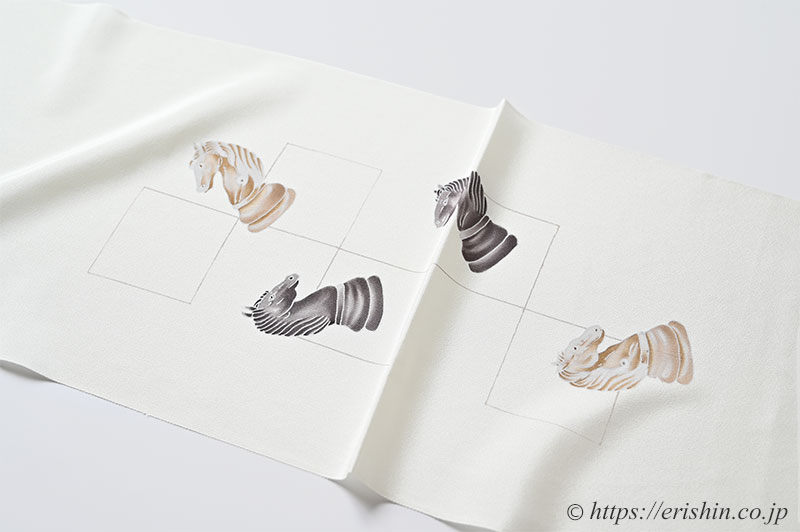 帯揚げ(チェスのナイト/淡黄蘗色)