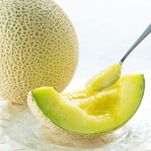 静岡　マスクメロン　最高峰の王冠印！　