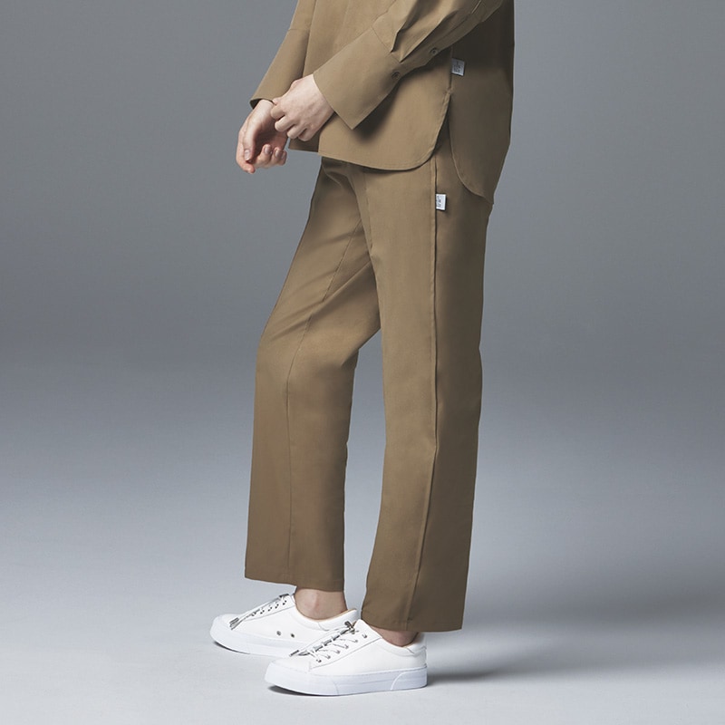 公式] DOM0008 センタープレスイージーパンツ