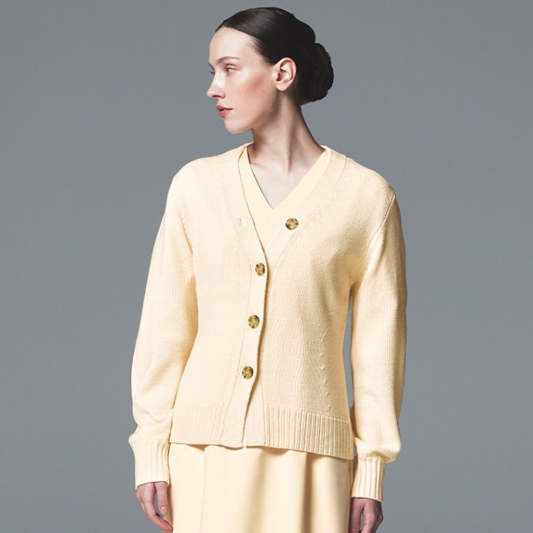 公式] DOM0043 ボリューム袖カーディガン