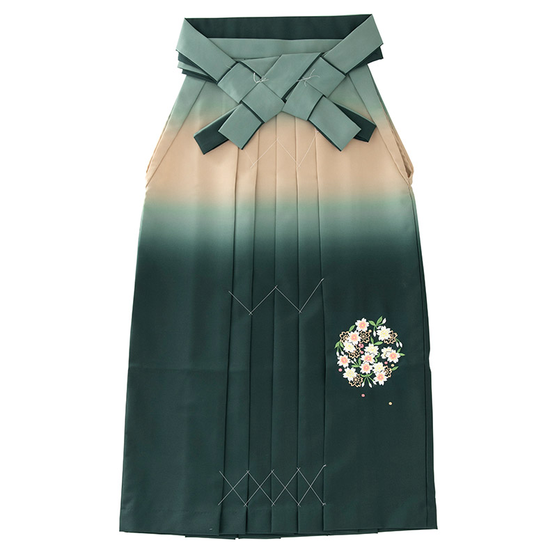 大人女子袴 モスグリーンぼかし 前のみ刺繍 輪桜 中国製 | 大人和装