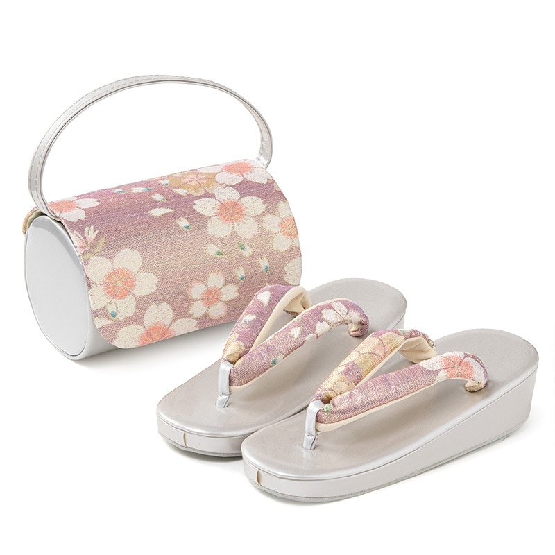 お値下げ　婦人ハンドバック　和装　洋装　薄紫 お値下げ婦人ハンドバック和装洋装薄紫