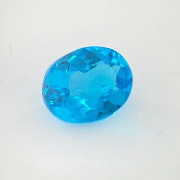 【ルース販売】ネオンブルーアパタイト 4ｍｍ×5ｍｍ ＯＶ ルース販売