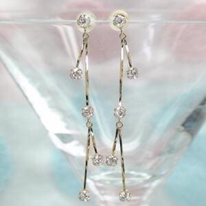 ピアス キュービックジルコニア k18イエローゴールド 超ロング 揺れる レディース ジュエリー アクセサリー プレゼント ギフト 人気 おすすめ