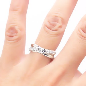 指輪 リング ダイヤモンド 0.3ct キスマーク プラチナ900 婚約指輪 刻印 レディース ジュエリー アクセサリー プレゼント ギフト 人気