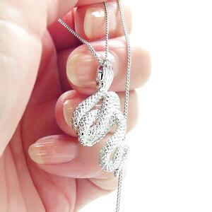 ネックレス ヘビ 蛇 スネーク K18ゴールド K18 干支 巳 ペンダント チェーン レディース ジュエリー アクセサリー プレゼント ギフト