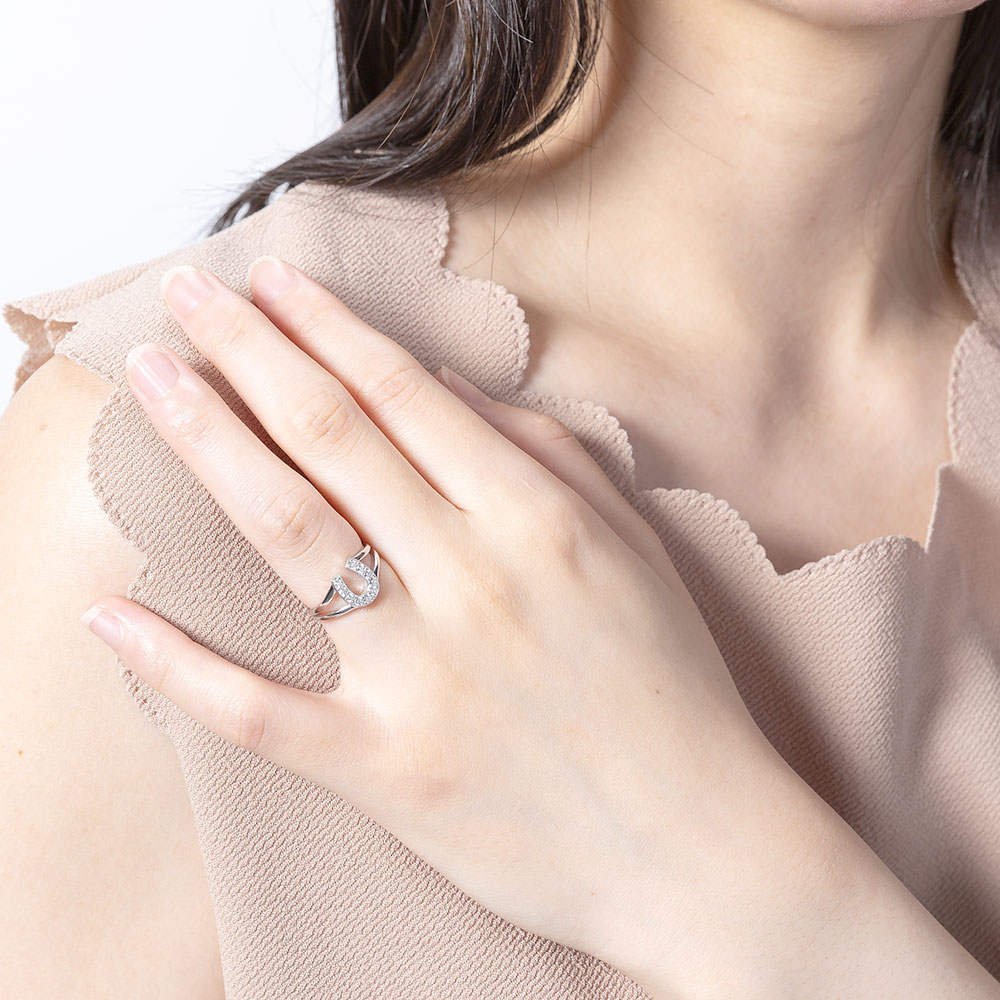 ピンキーリング プラチナ900 ダイヤモンドリング 馬蹄 ホースシュー 0.2ct アミュレット お守り 指輪 レディース ジュエリー アクセサリー