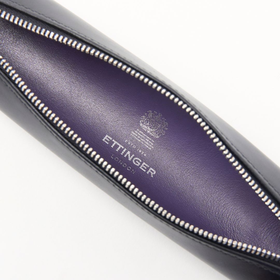 ��ST��ZIP PEN CASE