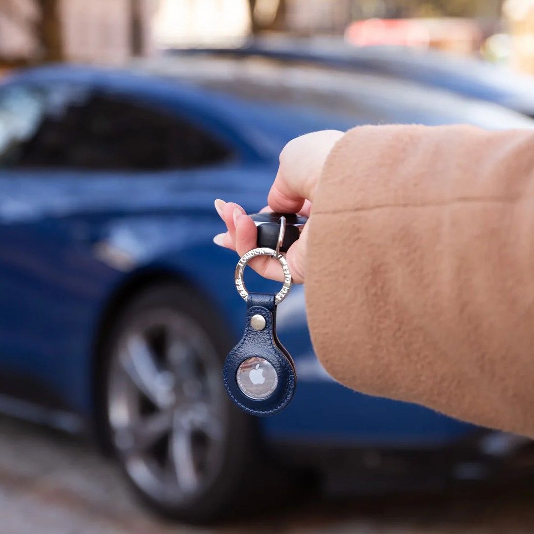 ��CP��AIRTAG KEY RING