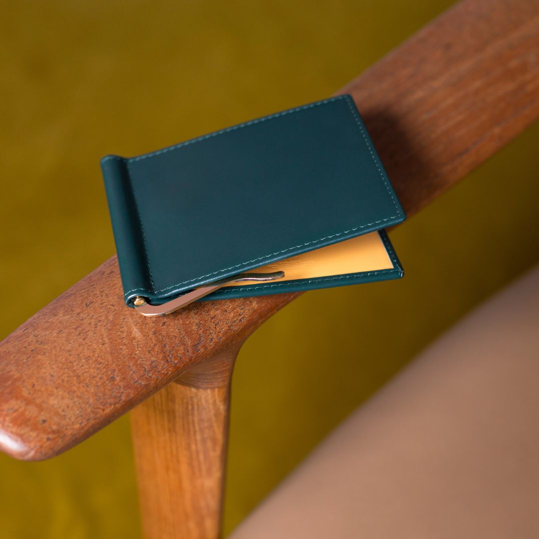��BH�� MONEY CLIP
