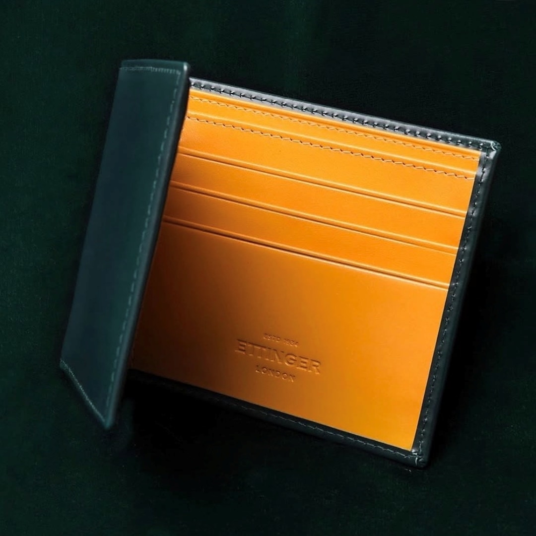 ��BH��BILLFOLD WALLET WITH 6 C/C