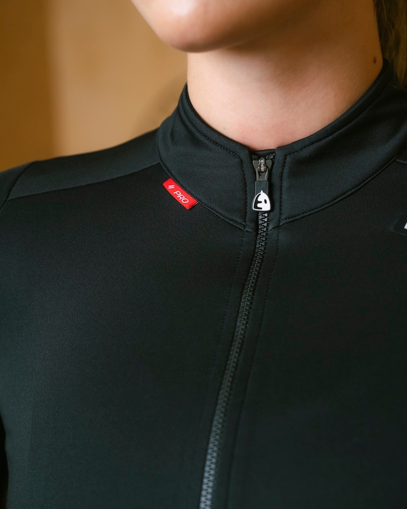 ��ǥ�����WS���㥱�å� DENA