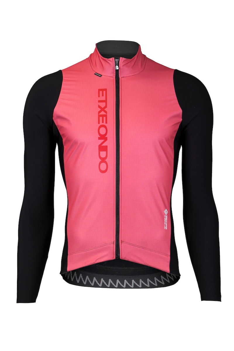 WS���㥱�å� URRUN