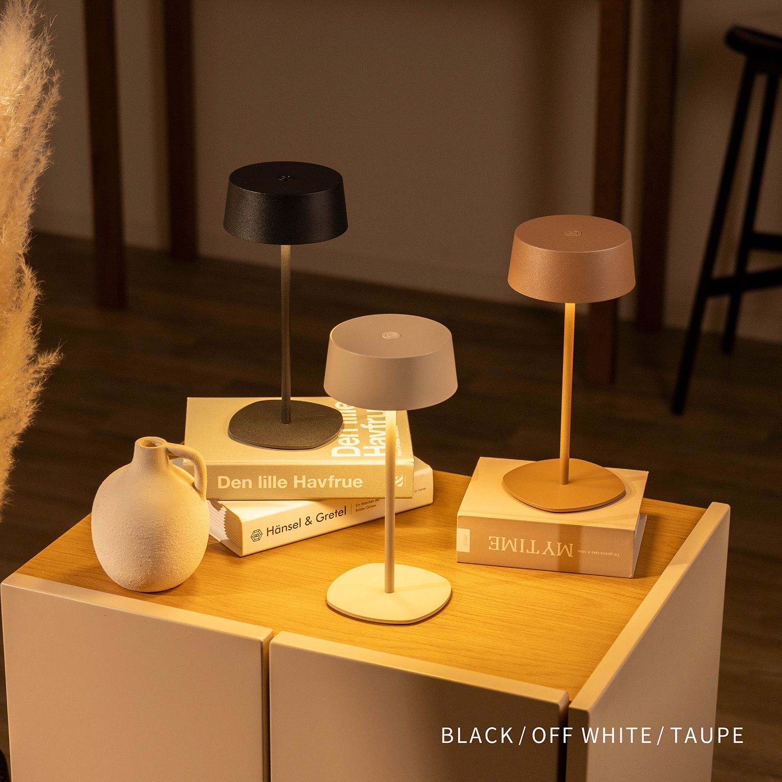 タヴィ 01 ｜ 無段階調光 コードレス USB充電 IP44 LED デスクランプ 照明 画像18