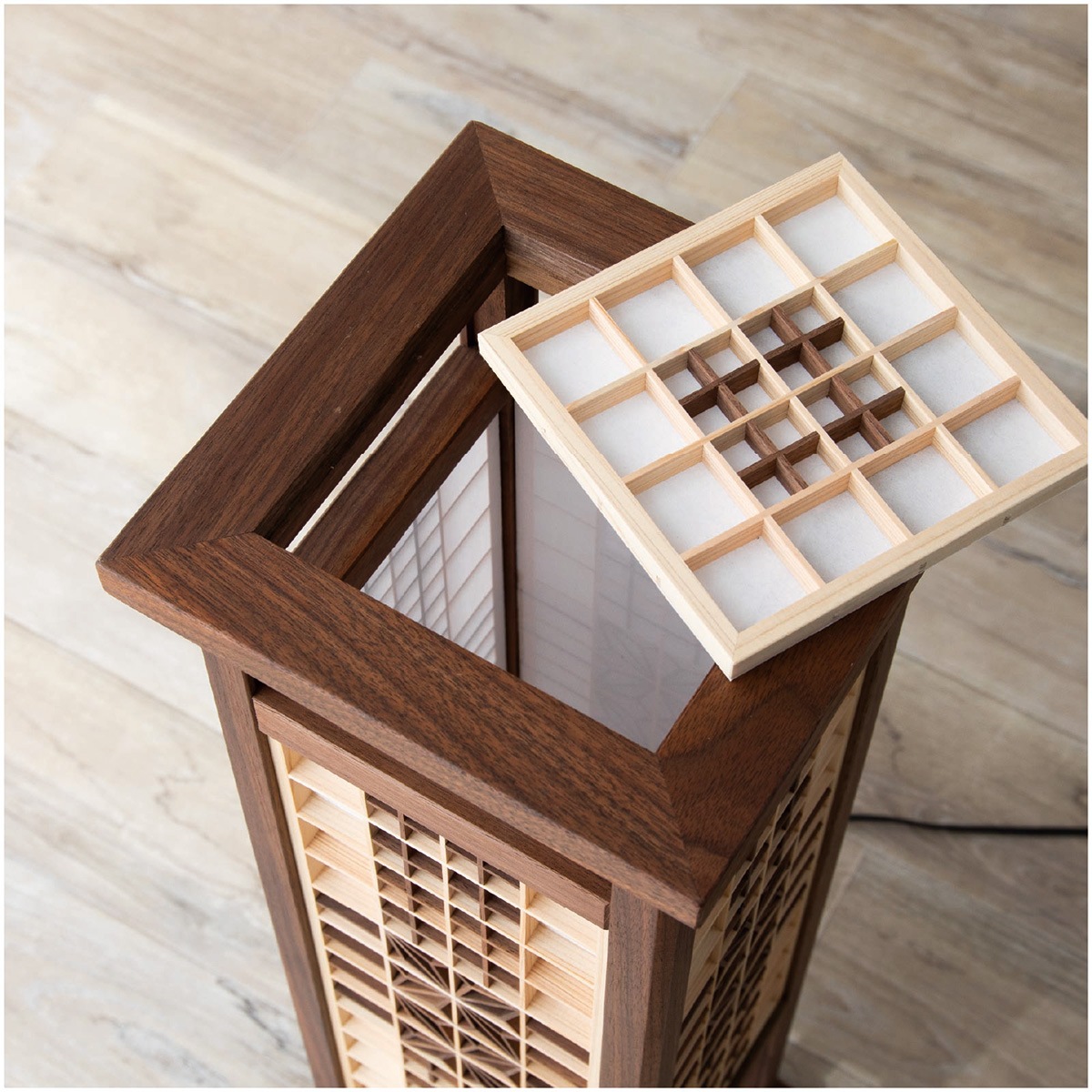 高さ68］ 優雅 WN ｜ 行灯