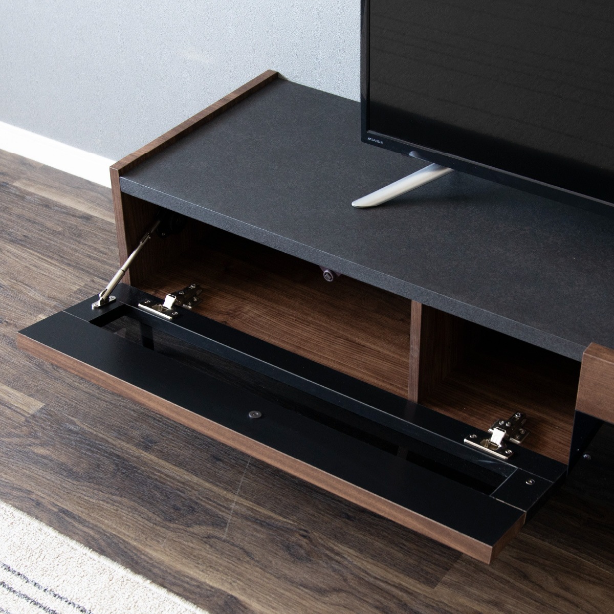 ［幅150］ ファリーニ ｜ 脚付き テレビ台 ローボード 【在庫限り品】