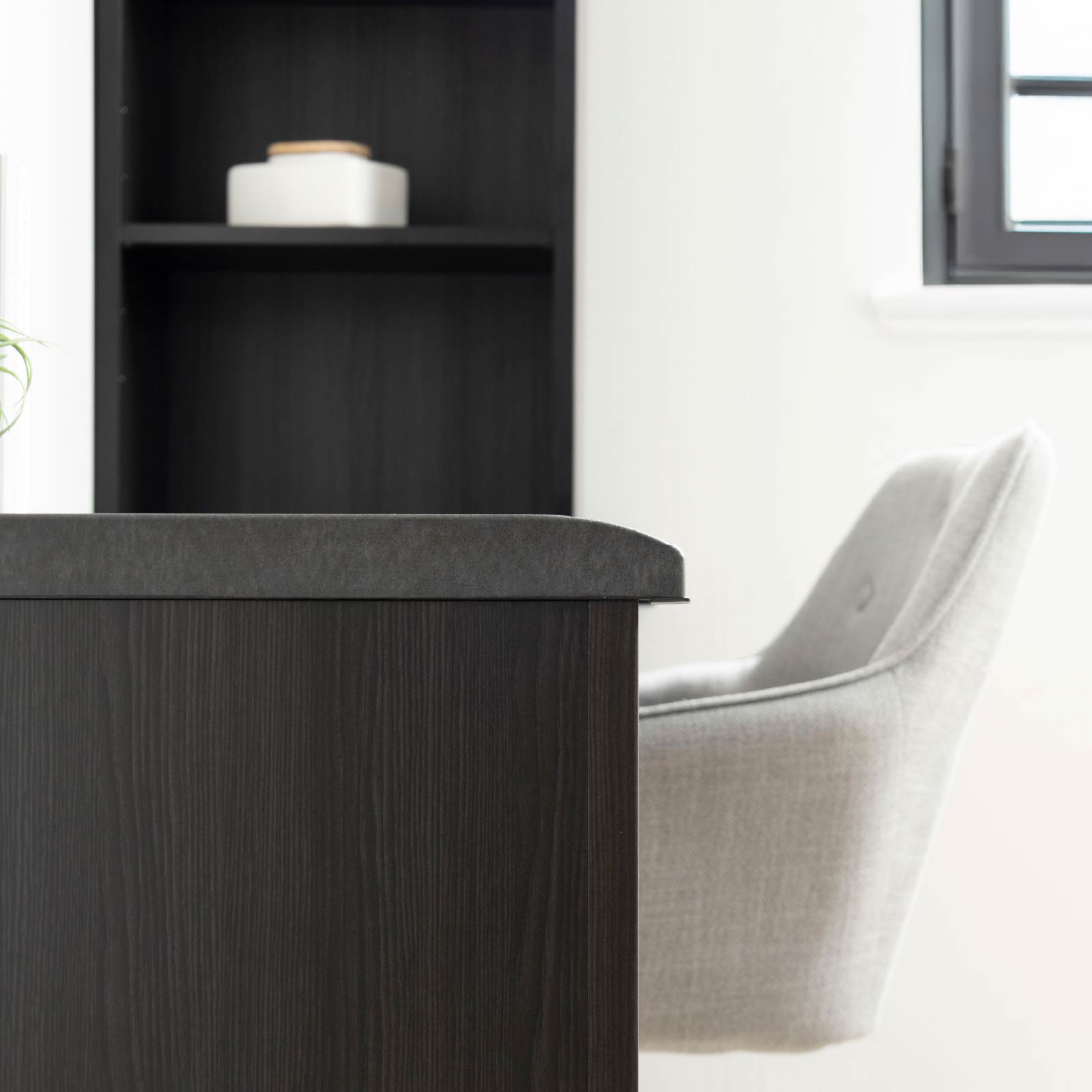 ［幅120］ LDD | デスク パソコンデスク ブラック 黒 セラミック調 コンセント 配線ラック 塩ビシート