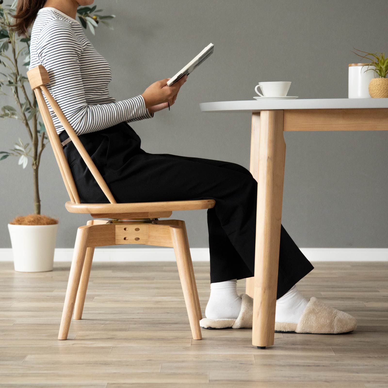 ［幅110］ スカルノ ｜ メラミン化粧板 丸テーブル ダイニングテーブル