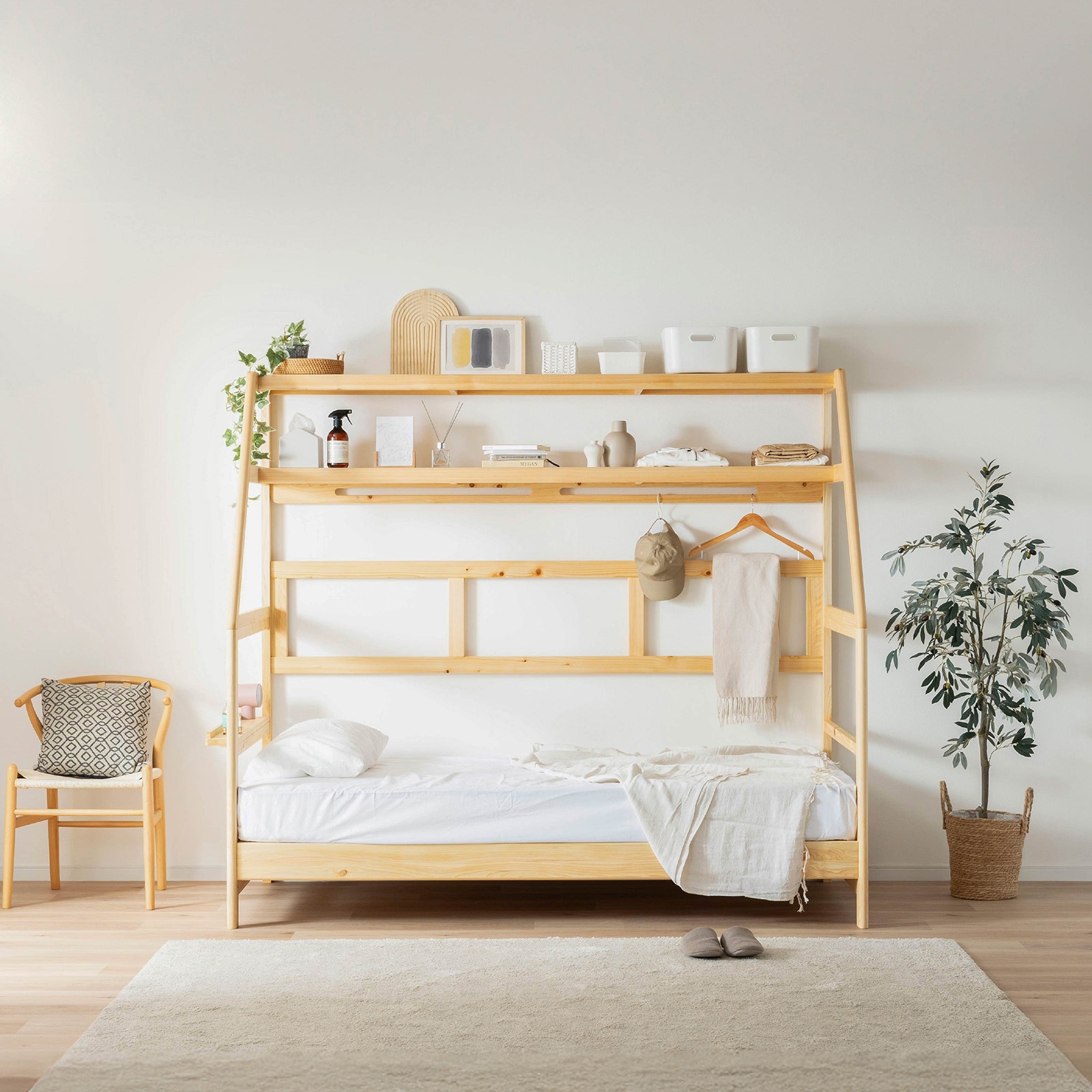 ［シングル］ クエッタ ｜ 多機能 ひのき無垢材 コンパクト 高さ調整 ベッドフレーム