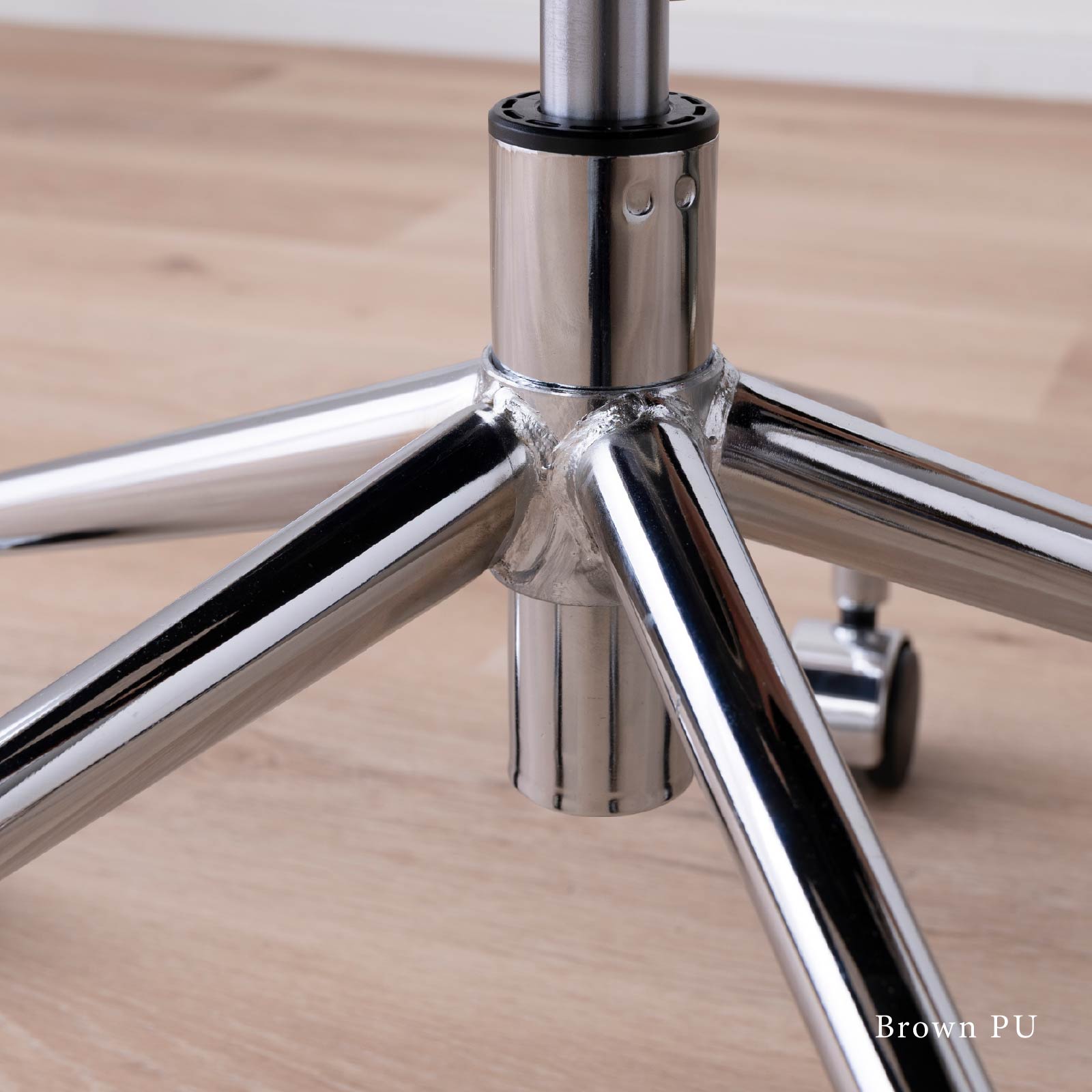 ［座面高さ44-50］ オービ ｜ 肘付き 回転 昇降 ラタン スチール キャスター デスクチェア