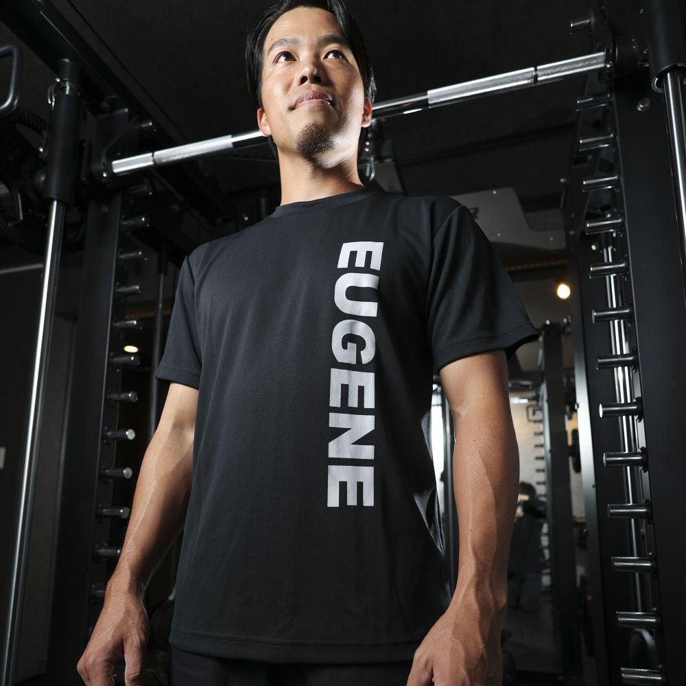【EUGENE】スムースドライ Tシャツ ■バーティカルロゴ（丸えり）