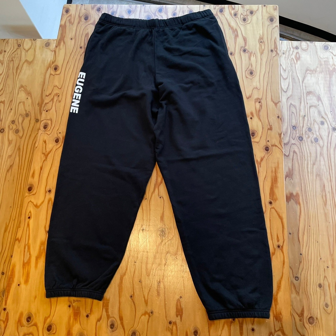 EUGENEオリジナル スウェットパンツ2024【ブラック】（セットアップ可能）