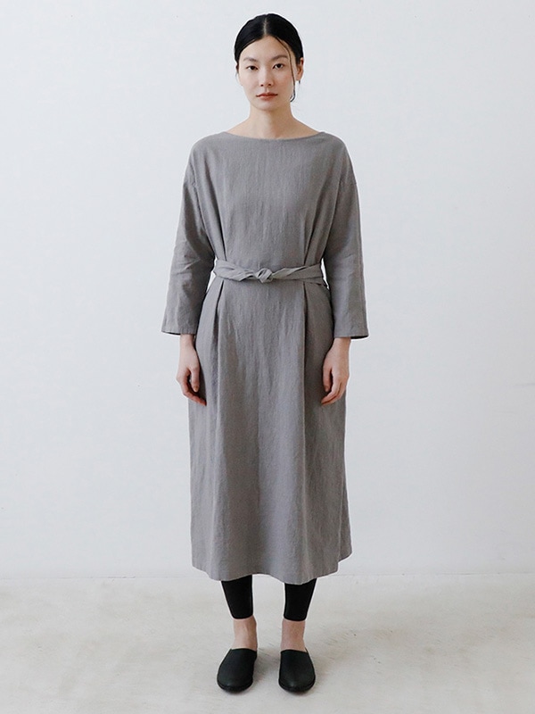 美品　evam eva　2024AW ウールシルク　ベスト　モカ 美品 evam eva 2024AW ウールシルク ベスト モカ