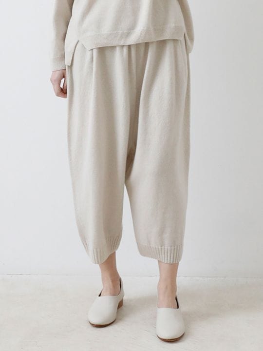 evam evaのカシミヤ100ニットパンツ evam eva エヴァムエヴァ カシミア ハイネック プルオーバー