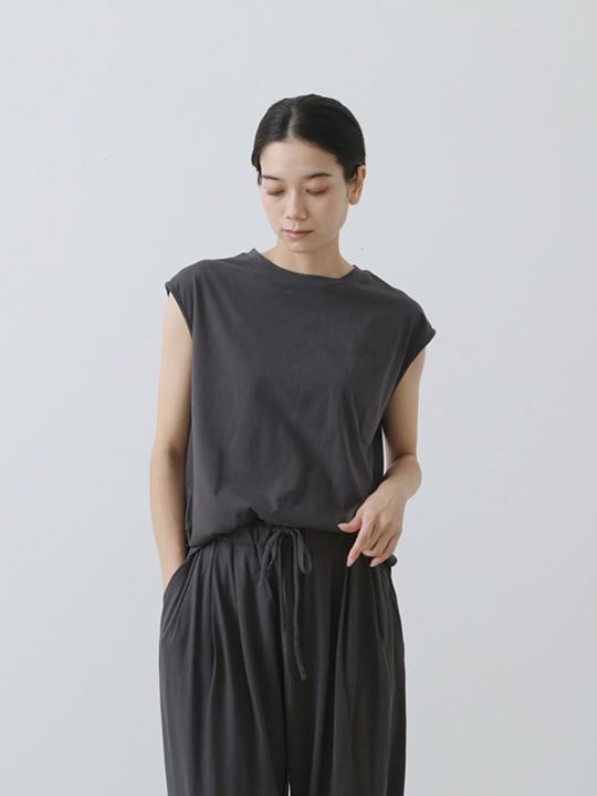 cut&sew sleeveless