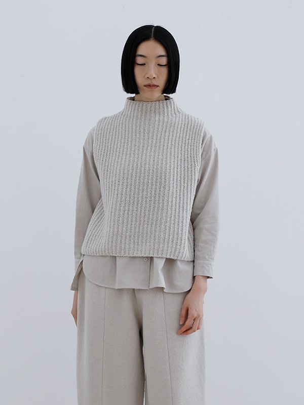 renew-wool vest