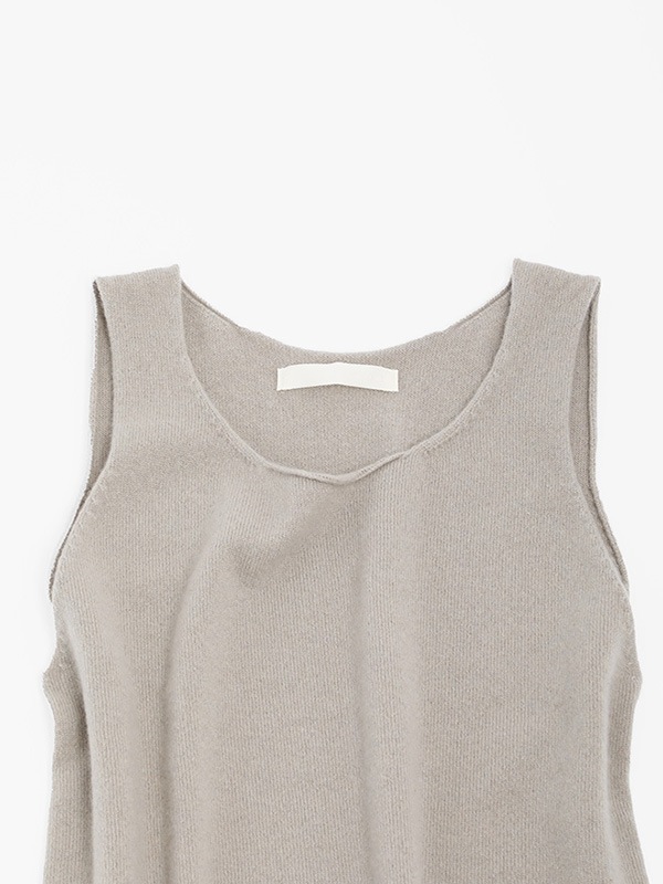 cashmere sleeveless