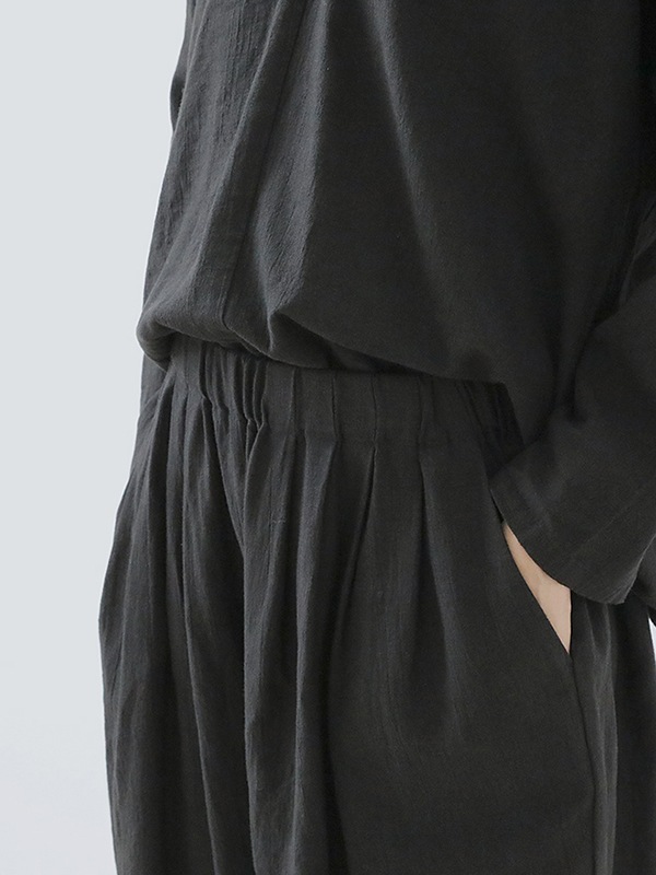 water linen tuck pants