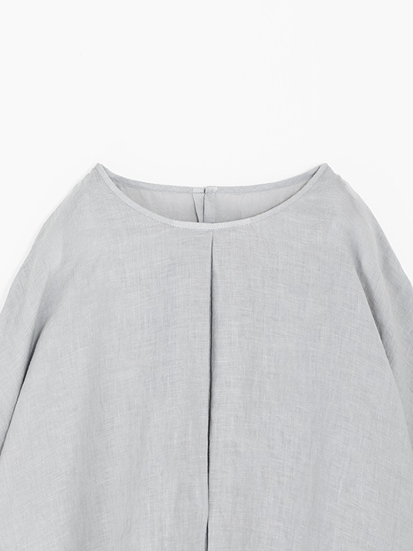 linen tuck pullover