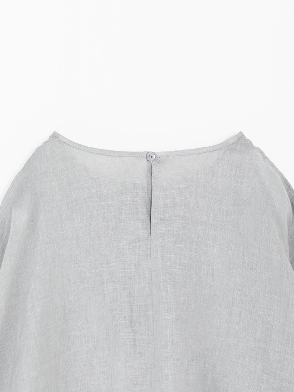 linen tuck pullover
