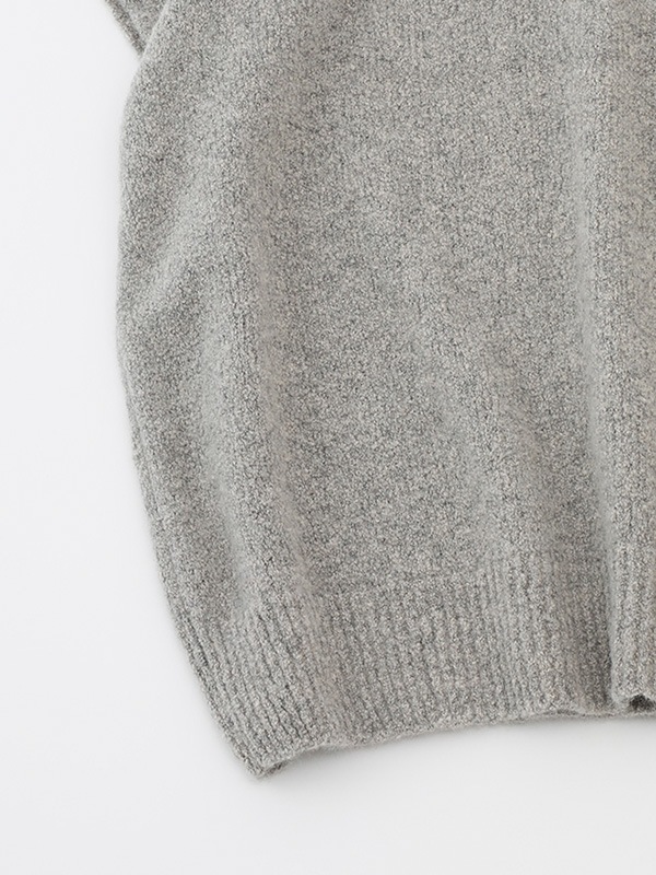 boucle yarn vest
