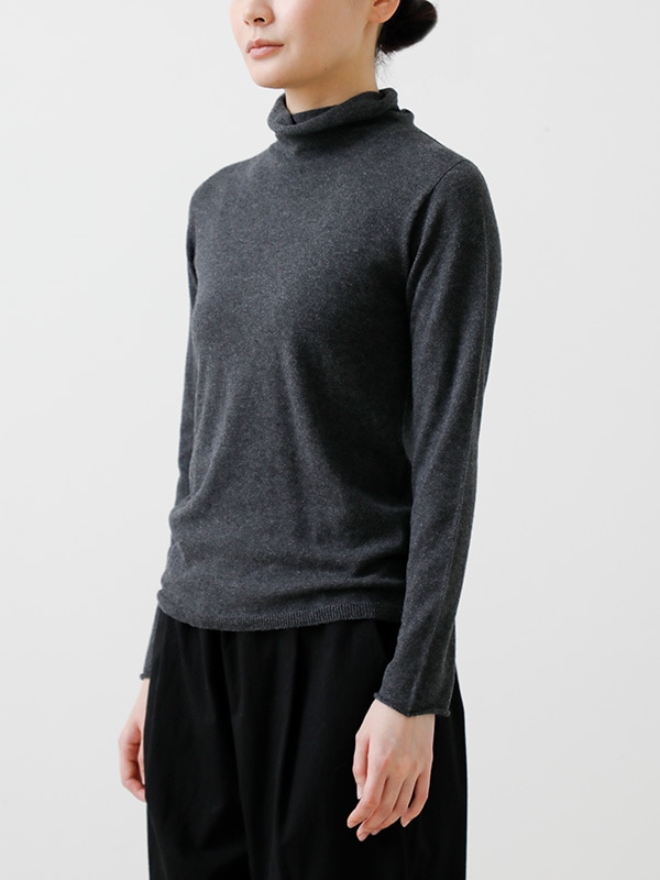 evameva cotton turtleneck 定価22,000円 evameva cotton turtleneck 定価22,000円 evameva cotton turtleneck