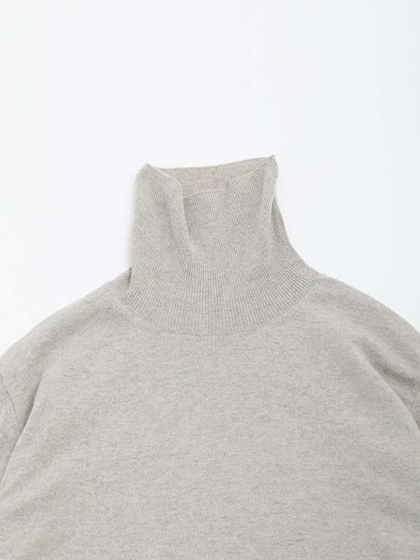 wool turtleneck [men's]