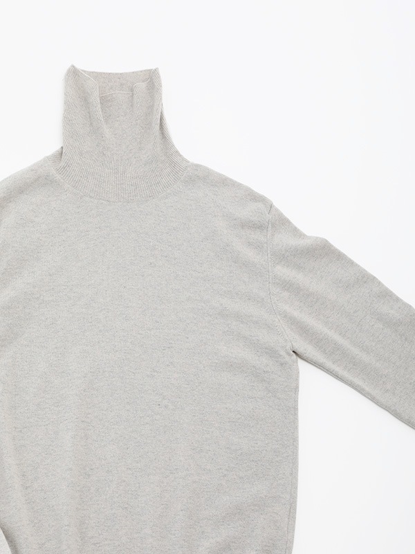 wool turtleneck [men's]